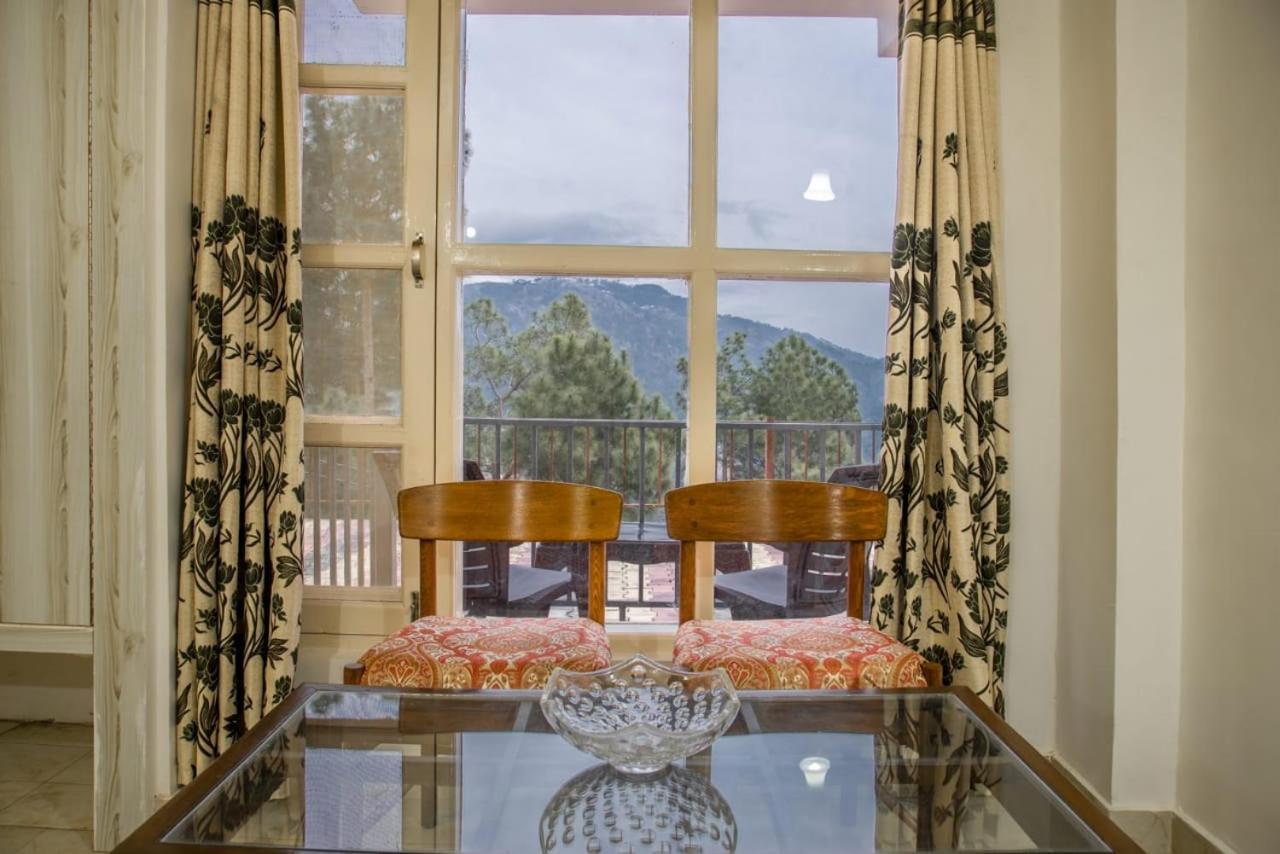 The Western Heights I Serviced Apartments I Pvt Balcony I Lift I Peacefull Area I Family Accomodation I Kasauli I By Exotic Stays Экстерьер фото