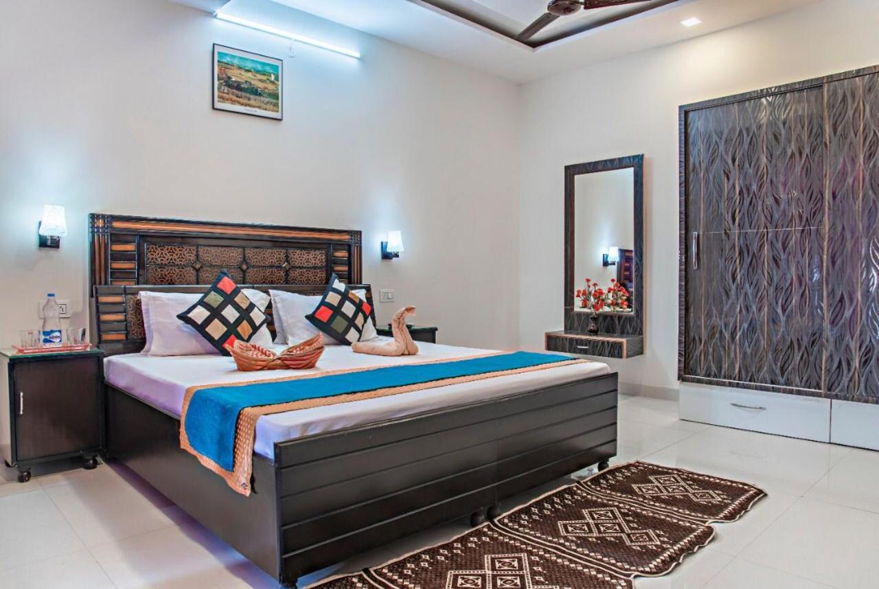 The Western Heights I Serviced Apartments I Pvt Balcony I Lift I Peacefull Area I Family Accomodation I Kasauli I By Exotic Stays Экстерьер фото
